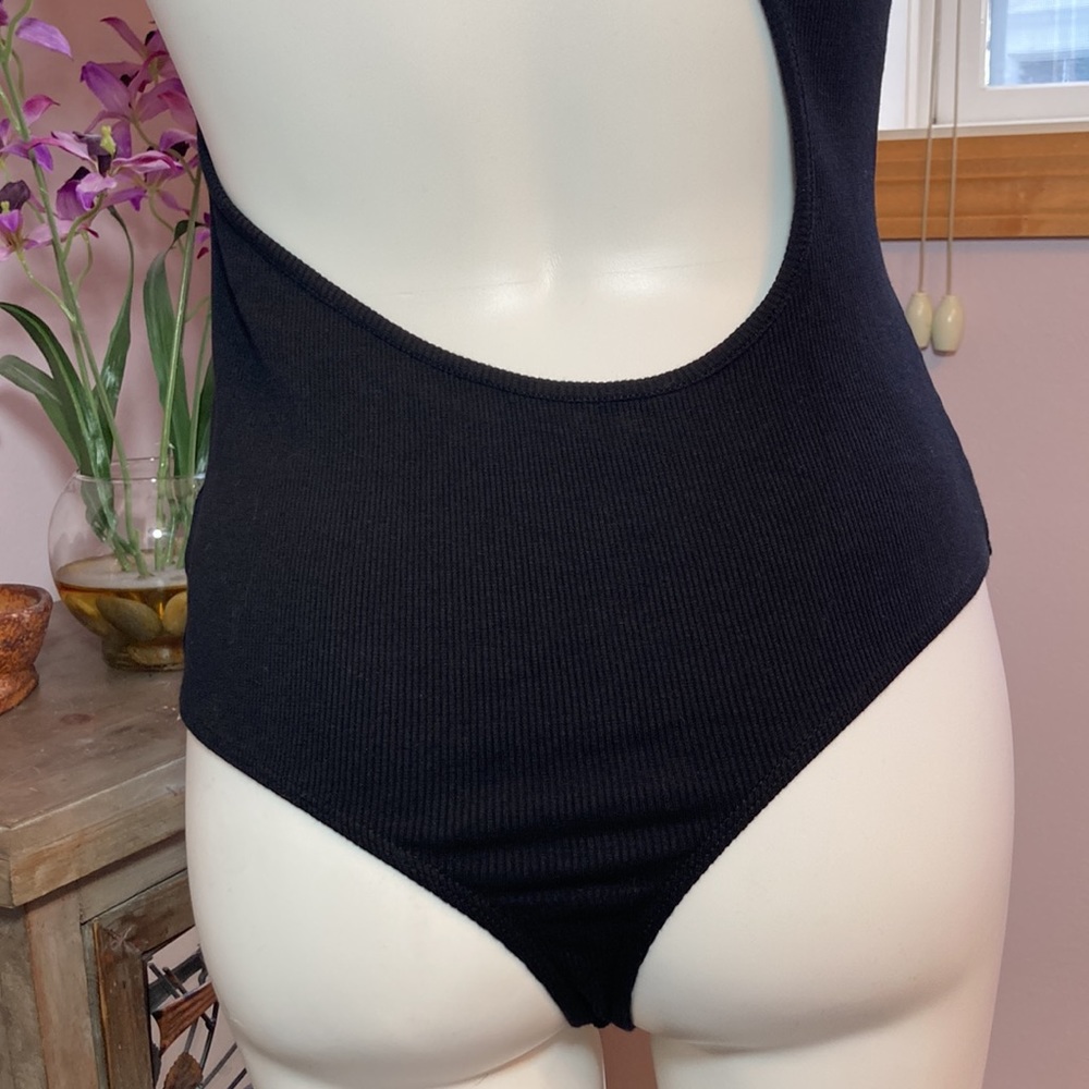 ๐OW Nadine Intimates Black Bodysuit - Picture 3 of 14